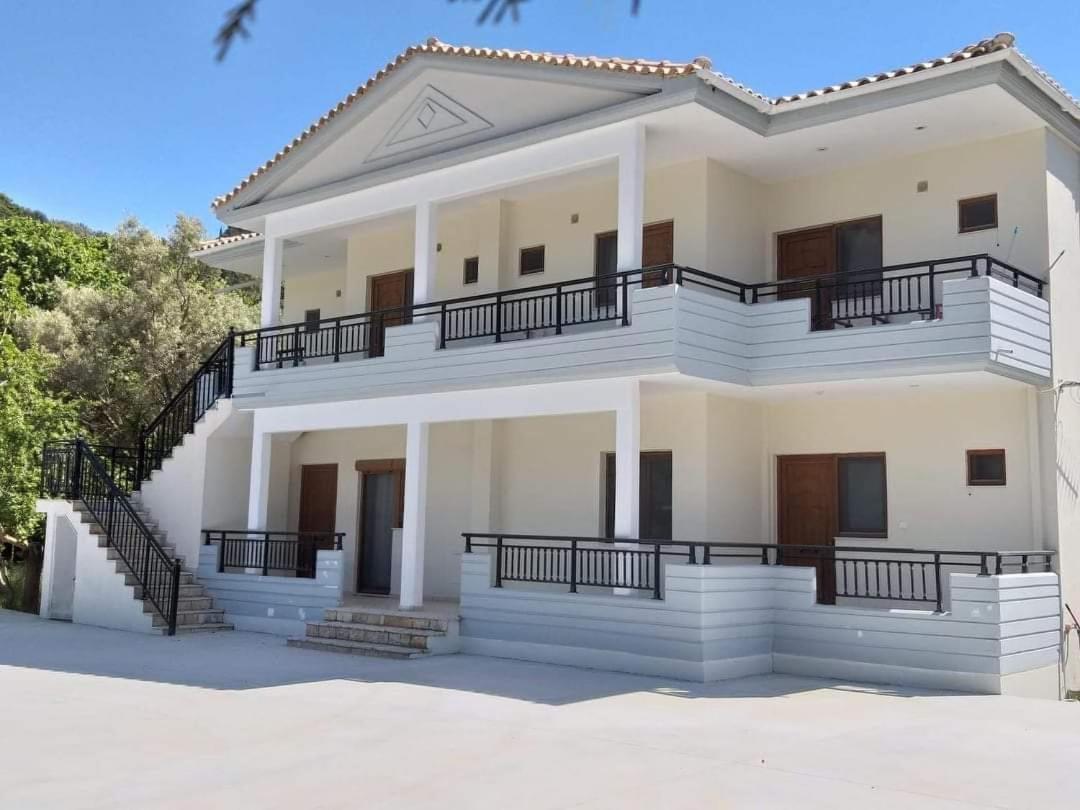 Chris Apartment Βασιλική Εξωτερικό φωτογραφία
